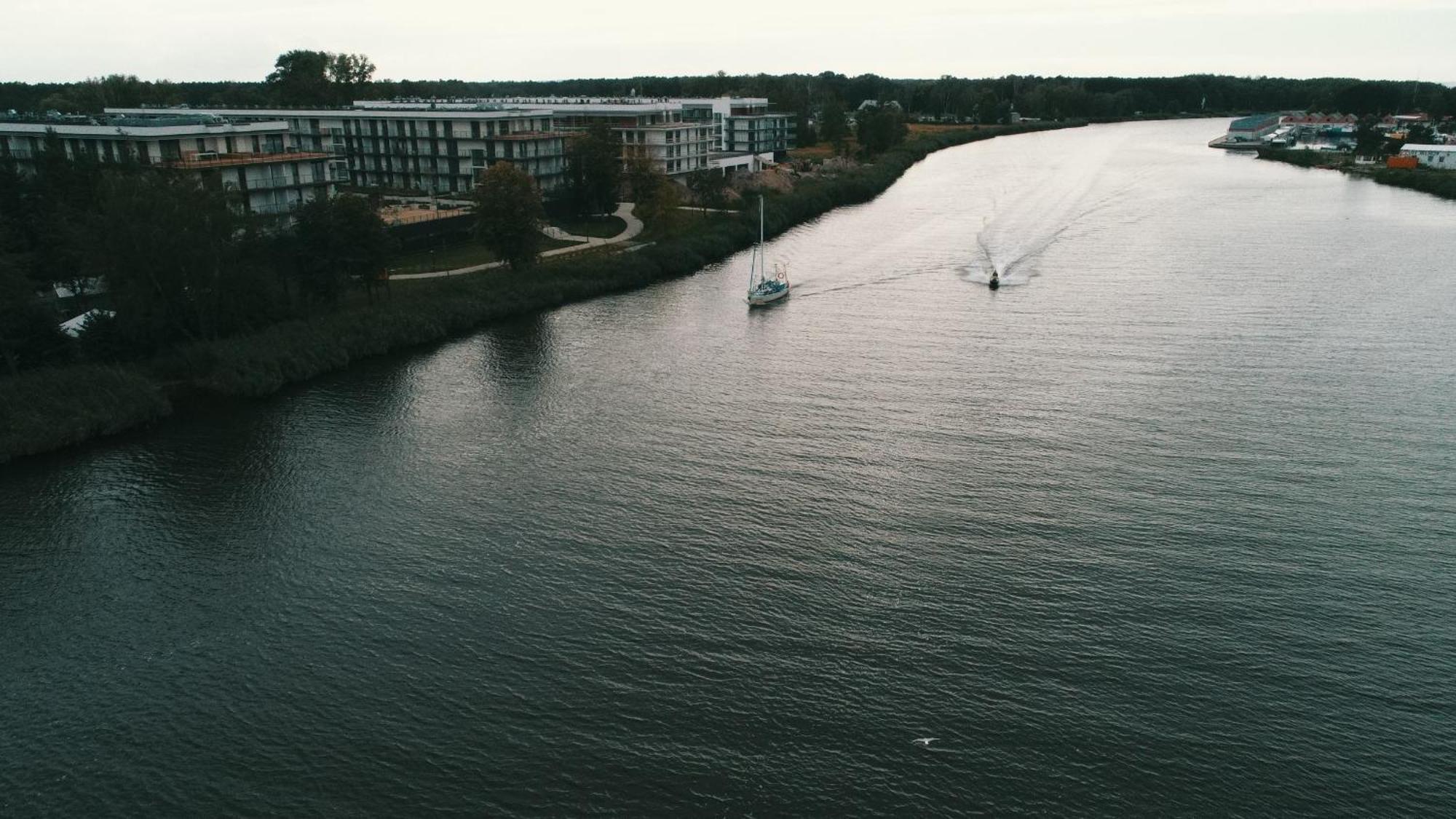 Dziwnow Luxurious Apartment No1 By The River By Renters Prestige Exterior foto